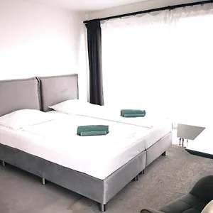 https://hamburg-01-modernes-apartment-am-winterhuder-marktplatz.hamburg-hotels-de.com